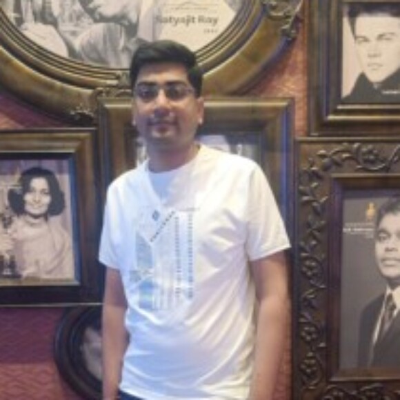 Profile picture of PRATIK SHAH
