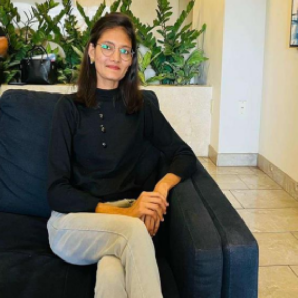 Profile picture of HEMANSHI PATEL