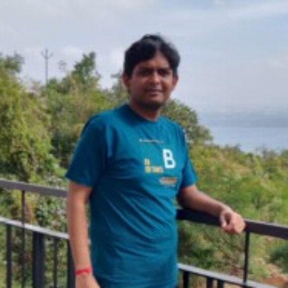 Profile picture of YASH DARU