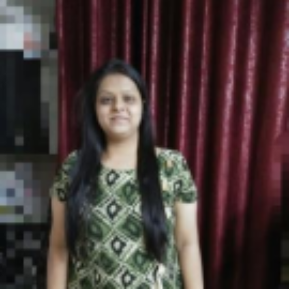 Profile picture of URMI SHAH
