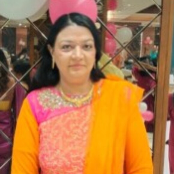 Profile picture of FORAM BHATT