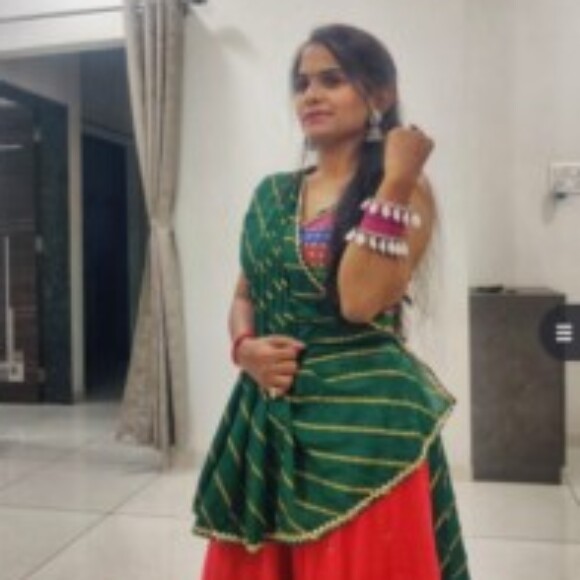 Profile picture of URJITA GOHIL