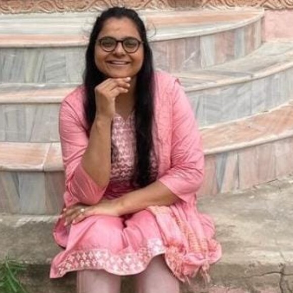 Profile picture of POOJA PAREEK